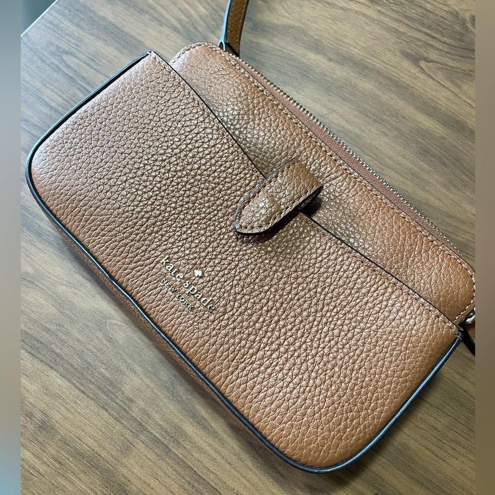 Kate Spade Leila Small Tab Crossbody